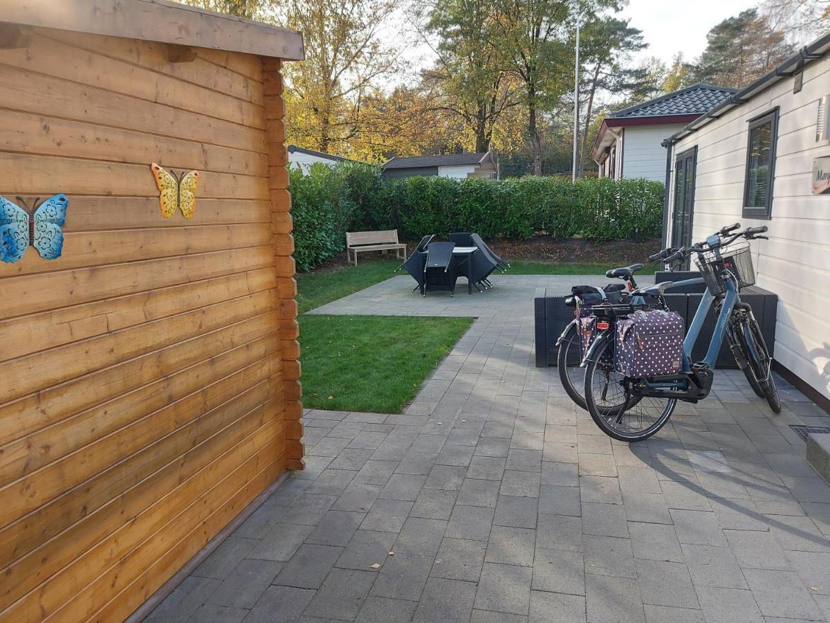 Chalet Wanama. Gelegen Op Het Vakantiepark Het Lierderholt Op De Veluwe. Beekbergen Exterior foto